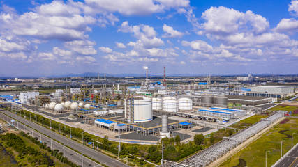走在前 开新局|西海岸新区:实施"五大工程",振兴实体经济